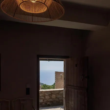 Bed & Breakfast Aspalathos Guest Vathia